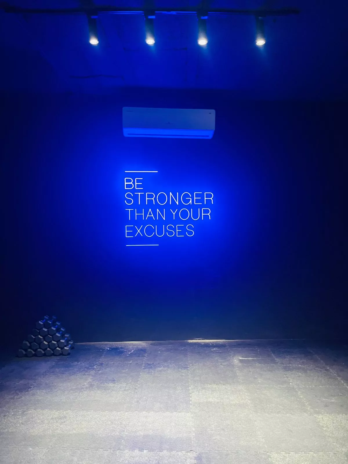 Whatsapp image 2025 11 28 at 7.31.08 pm