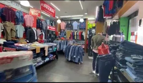 Ne Ropa Traspaso de Negocio de Ropa para Hombres en Nezahualcóyotl en Negozona